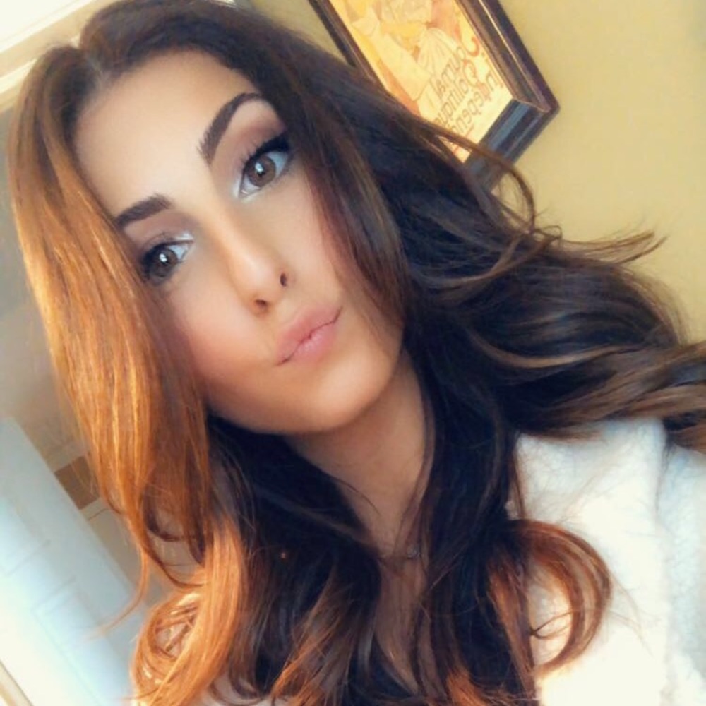 Meet your Posher, Jennifer